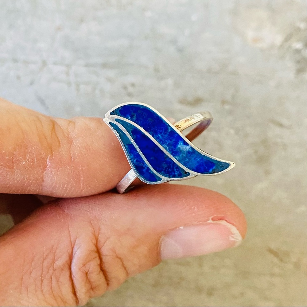 ♥️ Artisan ♥️ Vintage Sterling Silver & Lapis Wing Ring